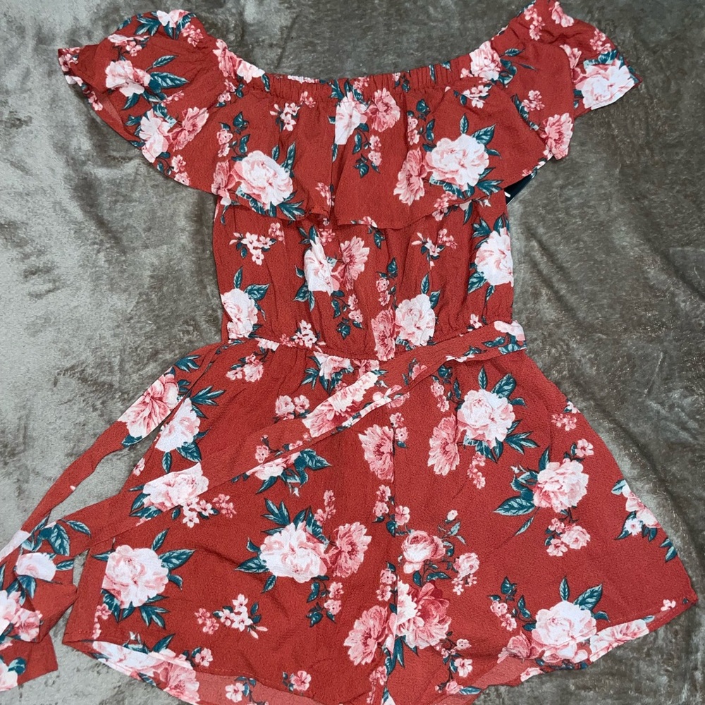 Justify off shoulder ruffle romper w/ tie